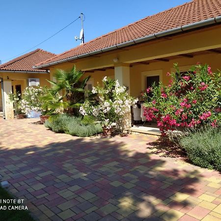 Spengler Apartman Harkany Luaran gambar